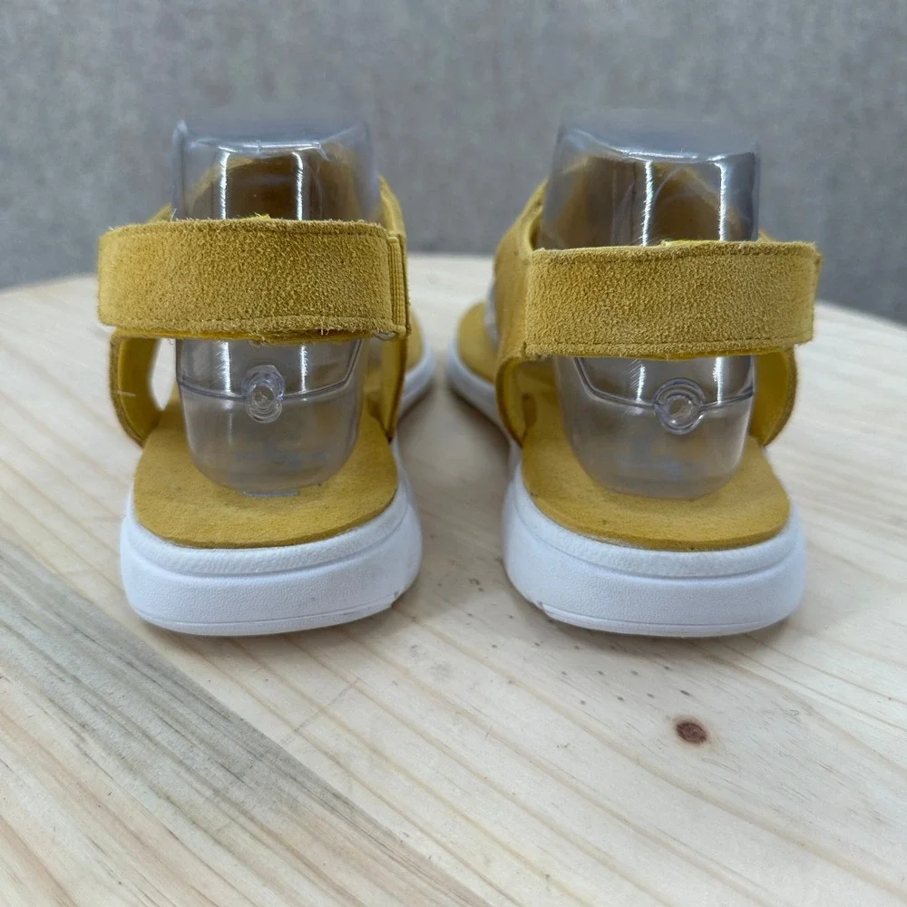 Rykä Margo Sandals Womens 7.5W Yellow Suede Thong Backstrap Sporty Comfort